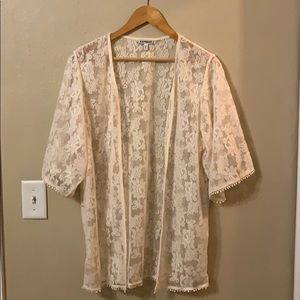 Express Lace Kimono